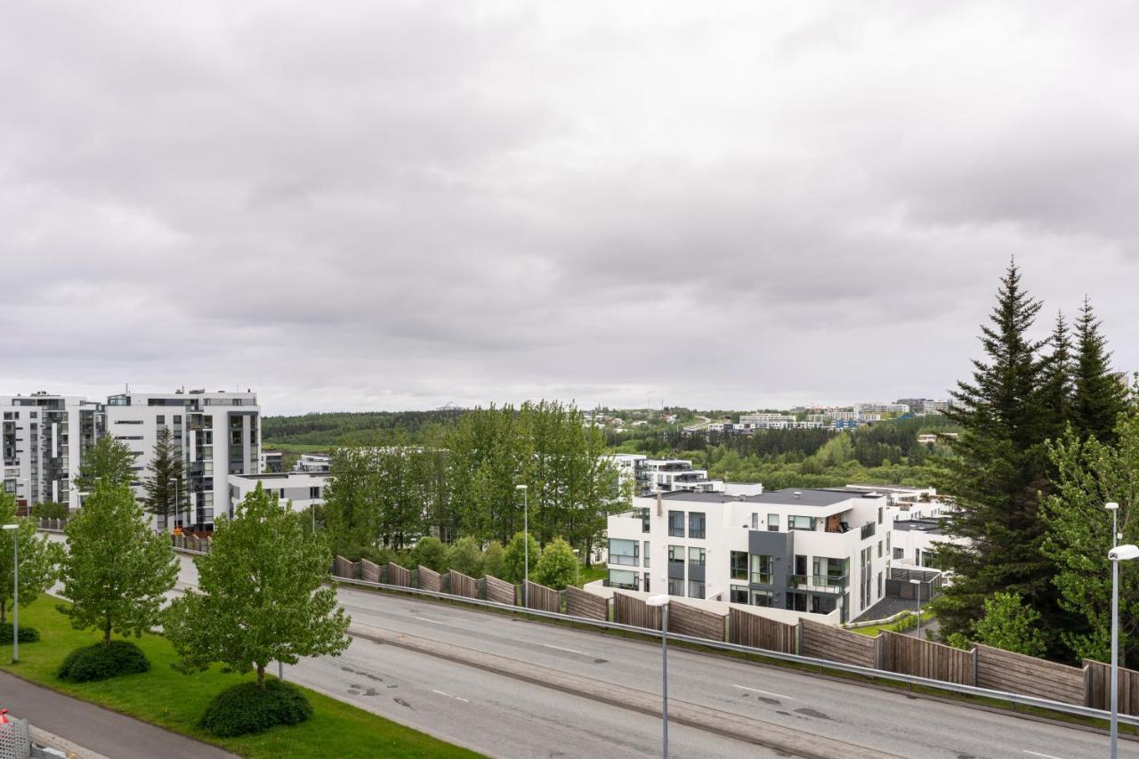 Lundur Apartments เรคยาวิก ภายนอก รูปภาพ